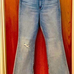 Rag & Bone high waist Jeans Flare, fit more like a Size 27/28 waist! Slim fit!